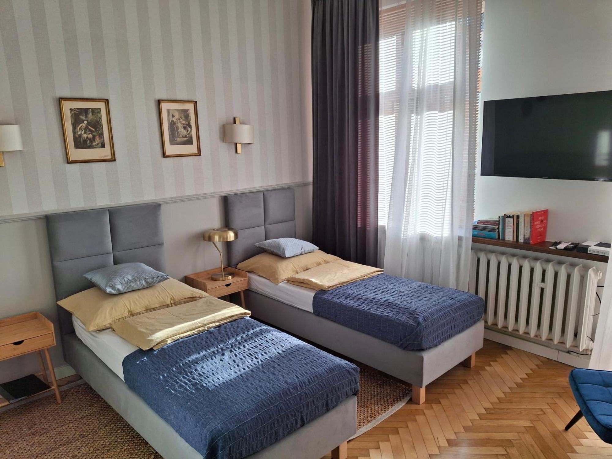 Apartament Studio Z Widokiem Na Rynek Bochnia Exterior foto